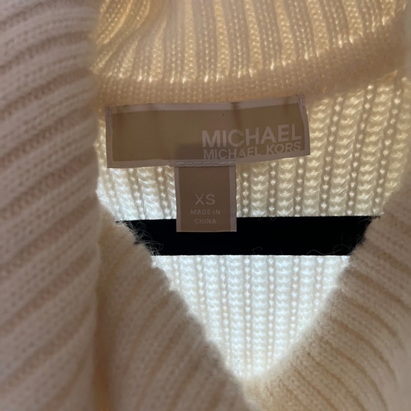 MICHAEL Michael Kors Cowl Neck Sleeveless Sweater - Picture 9 of 9